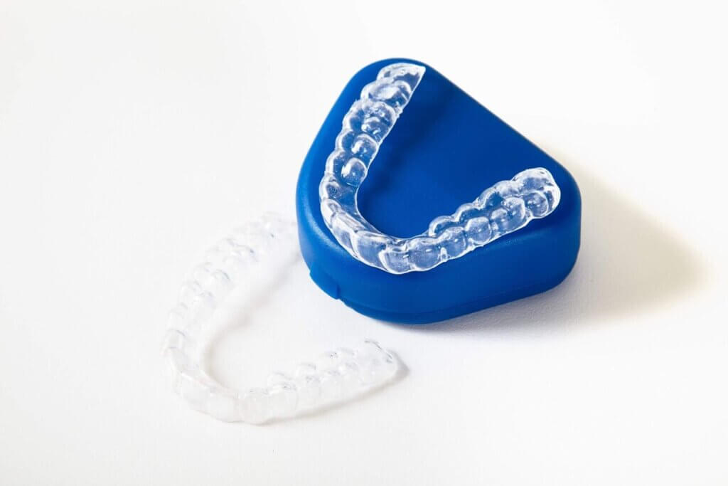 Niềng răng Invisalign - Nha khoa Nụ Cười Duyên